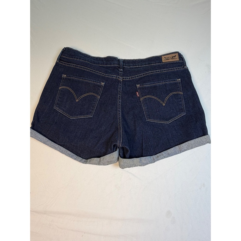 Levis Womens Dark Wash Cuffed Denim Shorts Indigo Stretch Size 33 size 16 - Picture 2 of 9
